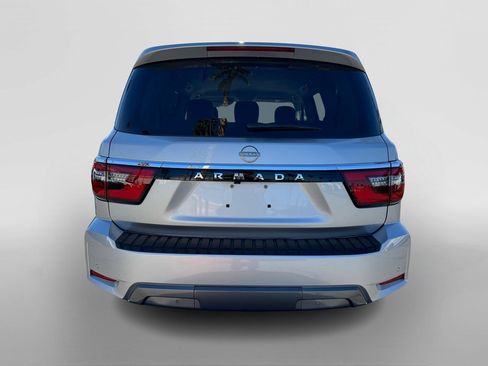 Used 2024 Nissan Armada SV image 4