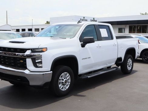 Used 2022 Chevrolet Silverado 2500 LT AWD/4WD image 5