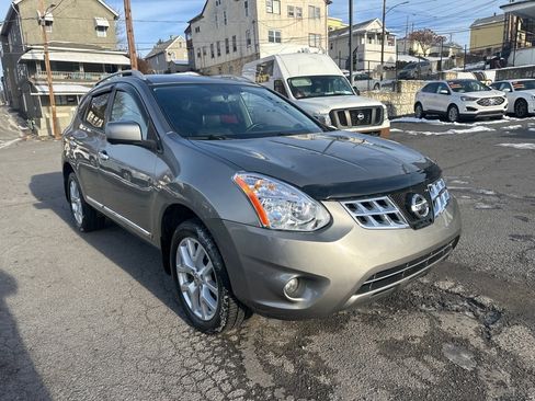 Used 2013 Nissan Rogue SL image 5