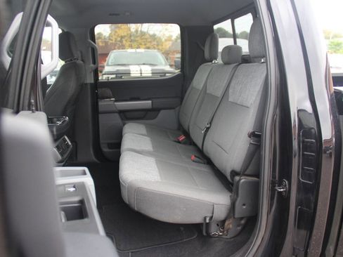 Certified 2022 Ford F150 XLT w/ Equipment Group 302A High image 13