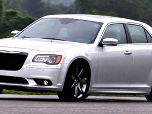 Used 2012 Chrysler 300 SRT8 w/ Leather Interior Group image 1