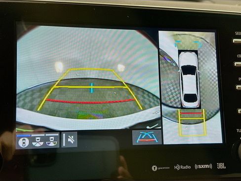 Used 2021 Toyota Avalon Limited w/ Advanced Safety Package image 23