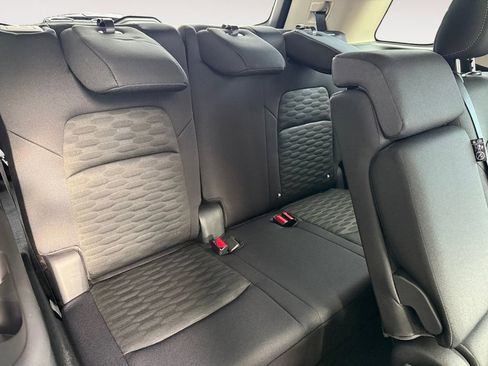 New 2025 Nissan Pathfinder SV image 30