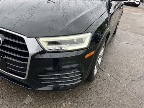 Used 2018 Audi Q3 2.0T Premium Plus w/ Premium Plus Package image 9
