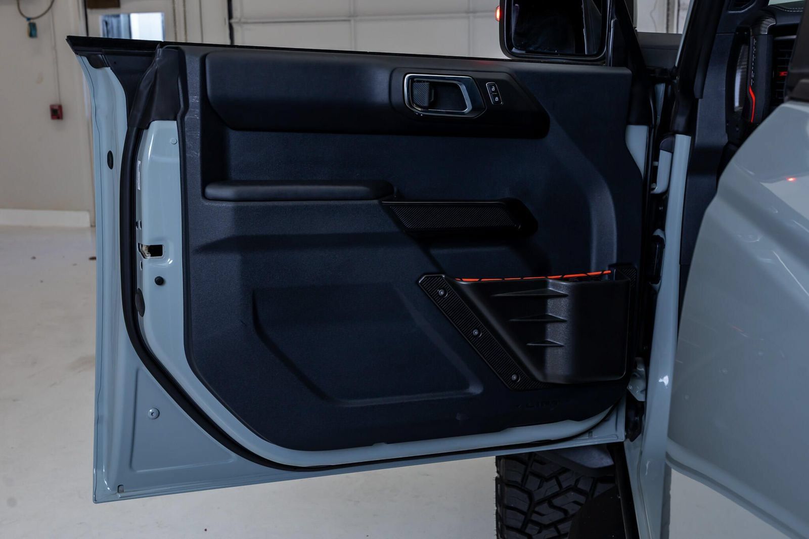 Used 2024 Ford Bronco Raptor AWD/4WD image 31