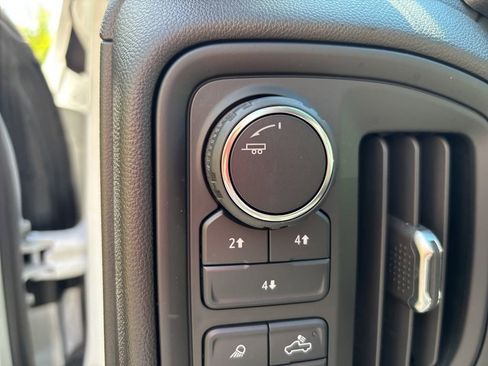 Used 2024 Chevrolet Silverado 2500 Custom w/ Custom Value Package AWD/4WD image 25