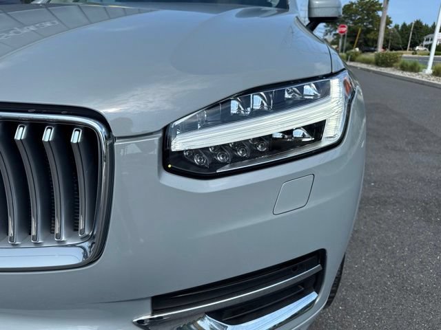 Certified 2024 Volvo XC90 B5 Core w/ Protection Package Premier AWD/4WD image 8