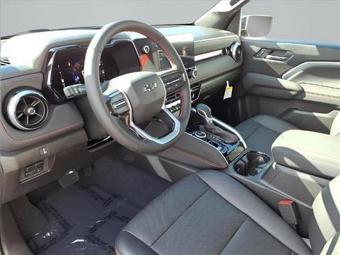 Used 2023 Chevrolet Colorado Z71 w/ Z71 Convenience Package 2 image 19