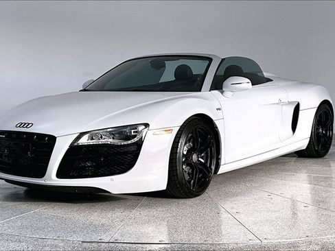 Used 2012 Audi R8 V10 image 14