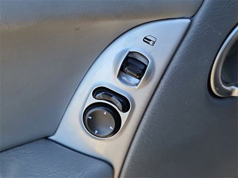 Used 2007 Jeep Liberty Limited image 14