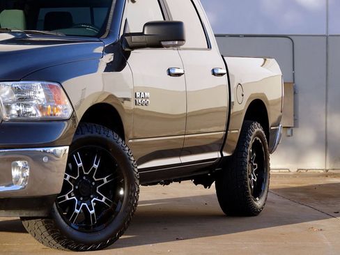 Used 2018 RAM 1500 Big Horn image 22