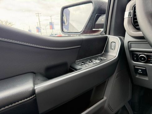 Used 2025 Ford F150 XLT w/ Equipment Group 301A Standard image 12