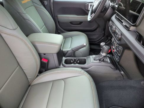 New 2026 Jeep Gladiator Mojave AWD/4WD image 34