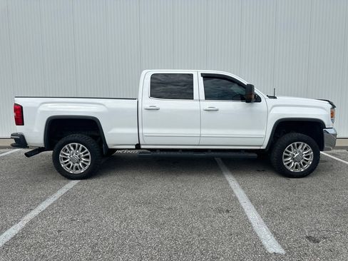 Used 2016 GMC Sierra 2500 SLE w/ SLE Fleet Preferred Package AWD/4WD image 9