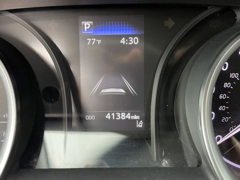 Used 2021 Toyota Camry LE image 36