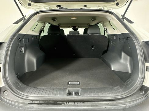 Used 2026 Kia Sportage LX FWD image 28