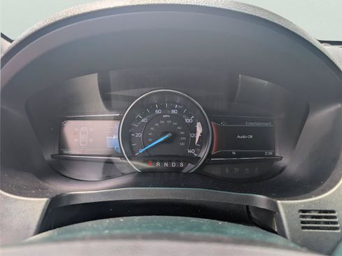 Used 2019 Ford Explorer Limited w/ Class III Trailer Tow Package FWD image 21