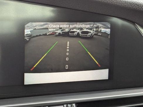 Used 2025 Alfa Romeo Giulia AWD image 28