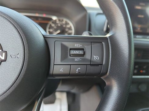 Certified 2023 Nissan Rogue S image 37