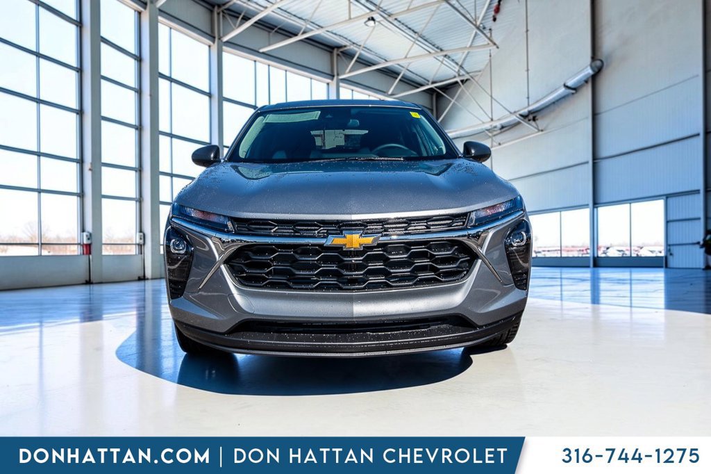 New 2026 Chevrolet Trax LS FWD image 14