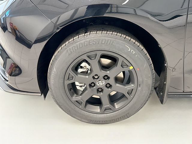 New 2026 Toyota Sienna XLE Woodland Edition AWD/4WD image 25