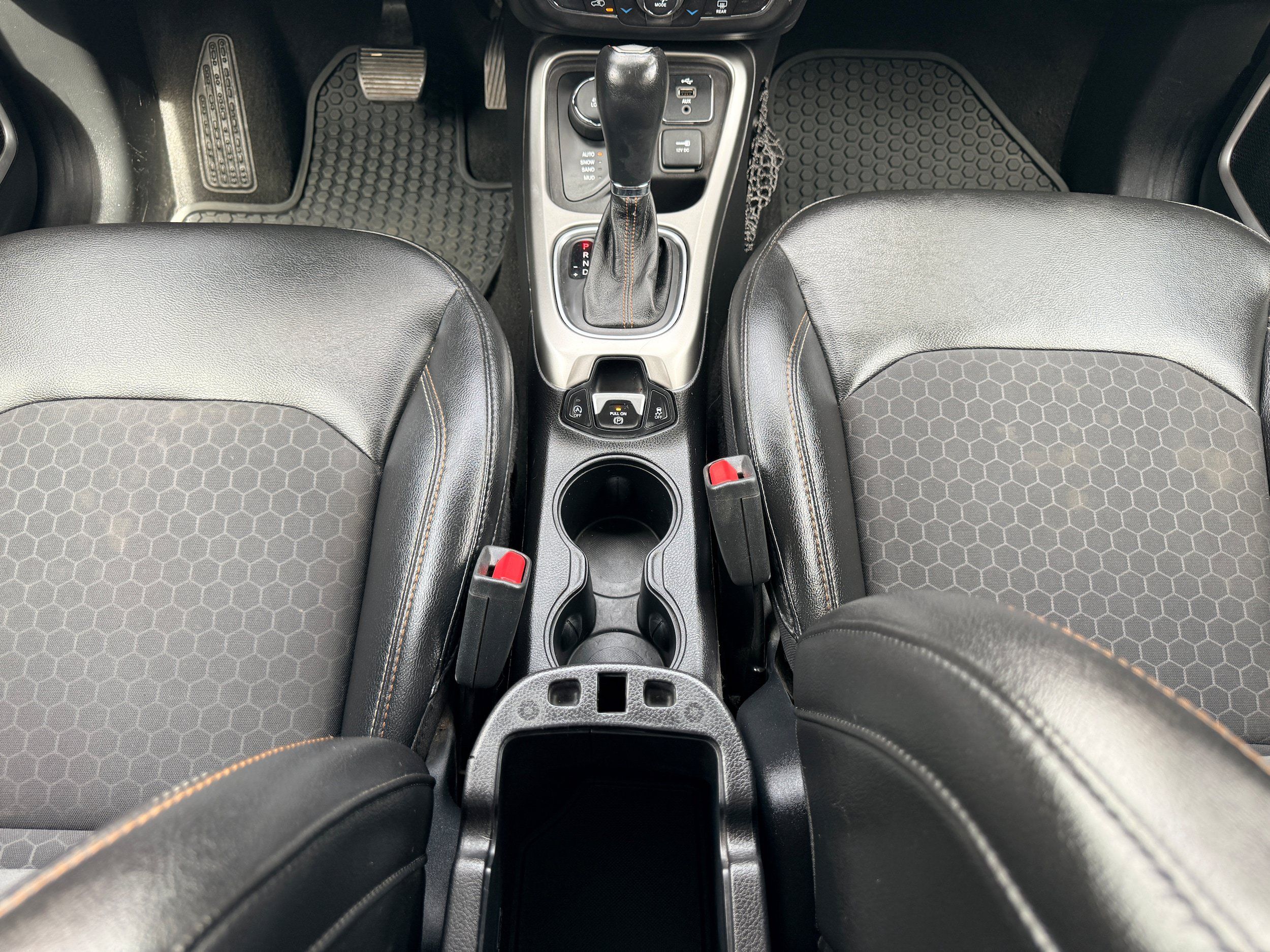 Used 2019 Jeep Compass Latitude w/ Popular Equipment Group AWD/4WD image 20