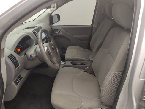 Used 2019 Nissan Frontier SV image 17