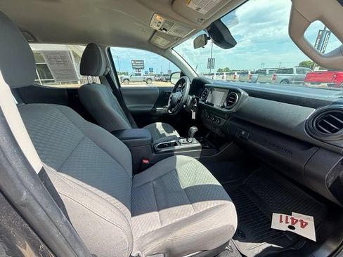 Used 2021 Toyota Tacoma SR w/ SR Convenience Package RWD image 16