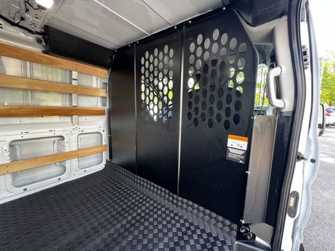 Used 2025 Ford Transit 250 Low Roof w/ Exterior Upgrade Package RWD image 25
