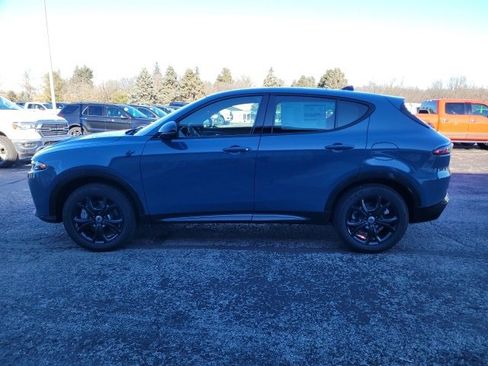 Used 2024 Dodge Hornet R/T w/ R/T Blacktop Package image 8