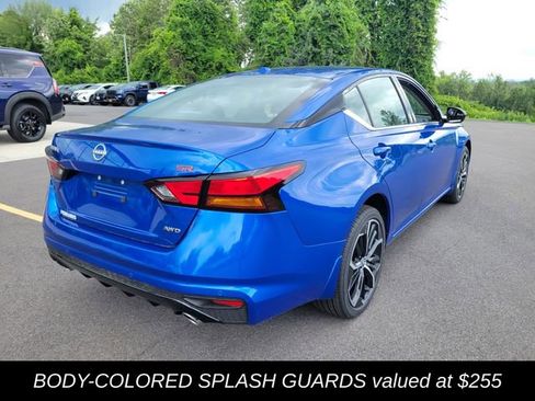 New 2025 Nissan Altima 2.5 SR image 4