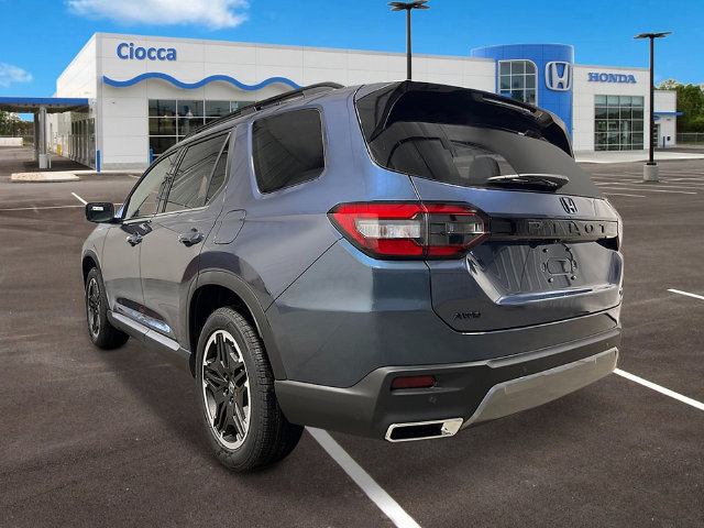 New 2026 Honda Pilot Touring image 3