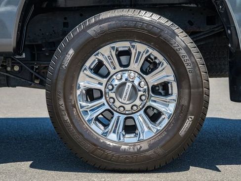 Used 2017 Ford F250 Lariat w/ Chrome Package AWD/4WD image 21