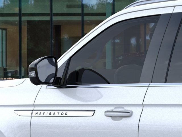 New 2026 Lincoln Navigator Reserve AWD/4WD image 20