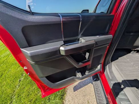 Used 2019 Ford F150 XLT w/ Equipment Group 302A Luxury image 12