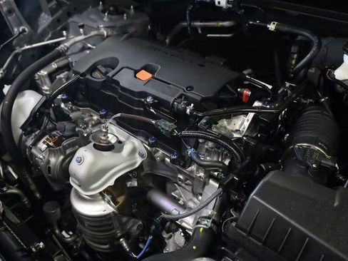 New 2026 Honda HR-V Sport image 11