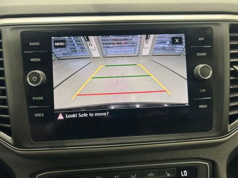 Used 2021 Volkswagen Atlas SE w/ Towing Package AWD/4WD image 18