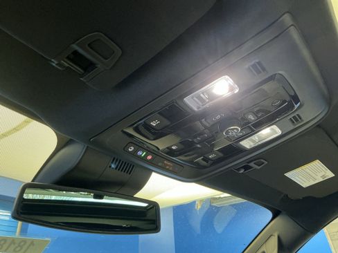 New 2026 Chevrolet Tahoe Premier w/ Sun And Tow Package AWD/4WD image 24