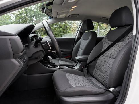 Used 2018 Hyundai Ioniq SEL FWD image 13