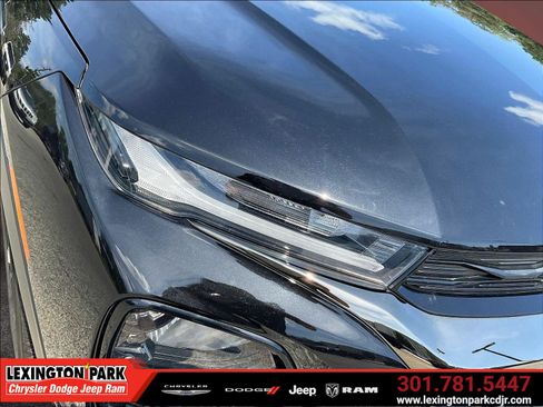 Used 2022 Chevrolet TrailBlazer RS FWD image 31