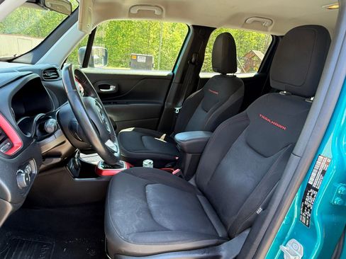 Used 2020 Jeep Renegade Trailhawk w/ Cold Weather Group image 2