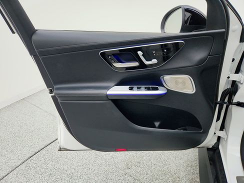 Certified 2023 Mercedes-Benz GLC 300 image 26