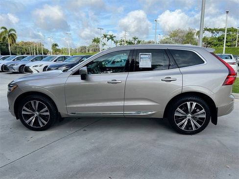 Used 2023 Volvo XC60 B5 Plus w/ Protection Package Premier image 4