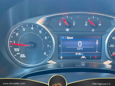 Used 2024 GMC Terrain SLE image 29