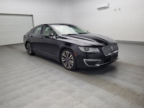 Used 2019 Lincoln MKZ Reserve image 13