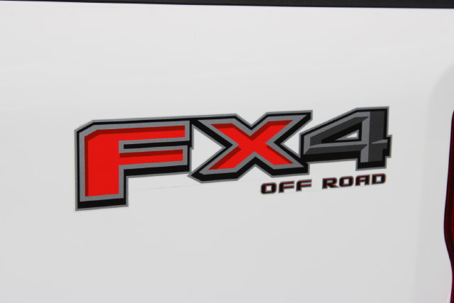 Used 2025 Ford F250 XL w/ FX4 Off-Road Package AWD/4WD image 18