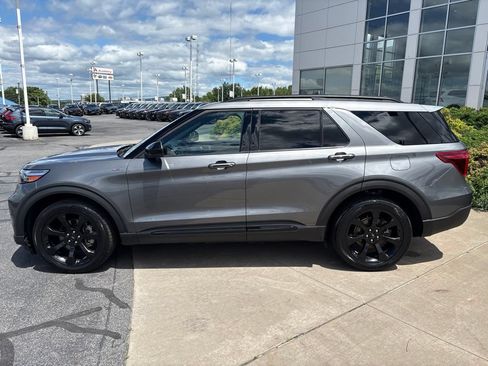 Used 2024 Ford Explorer ST-Line w/ Class IV Trailer Tow Package AWD/4WD image 9