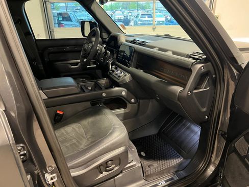 Used 2023 Land Rover Defender 110 Carpathian Edition AWD/4WD image 41