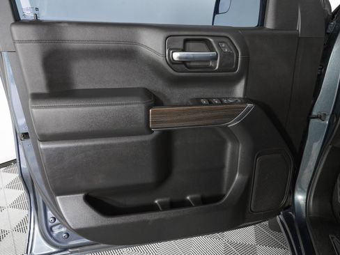 Used 2022 Chevrolet Silverado 1500 RST image 14