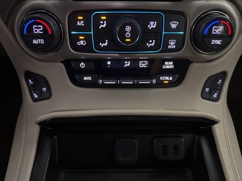 Used 2018 GMC Yukon Denali w/ Denali Ultimate Package image 23